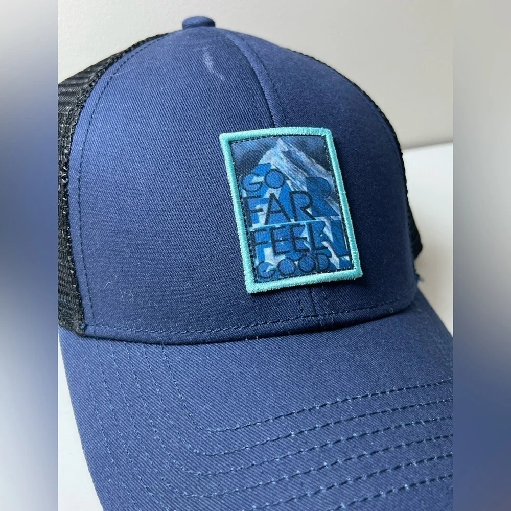 Men’s Smartwool Go Far Feel Good Front Patch Logo Blue Trucker Hat EUC Outdoors